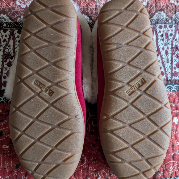 LL Bean Wicked Moccasin Slippers - Picture 3 of 6